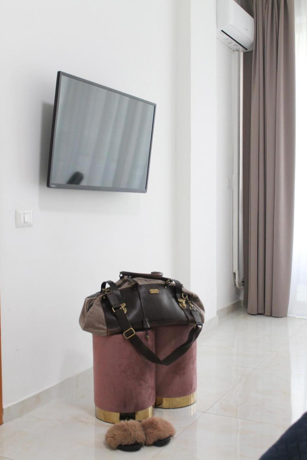 B&B Central Rooms 137 Napoli Exterior foto