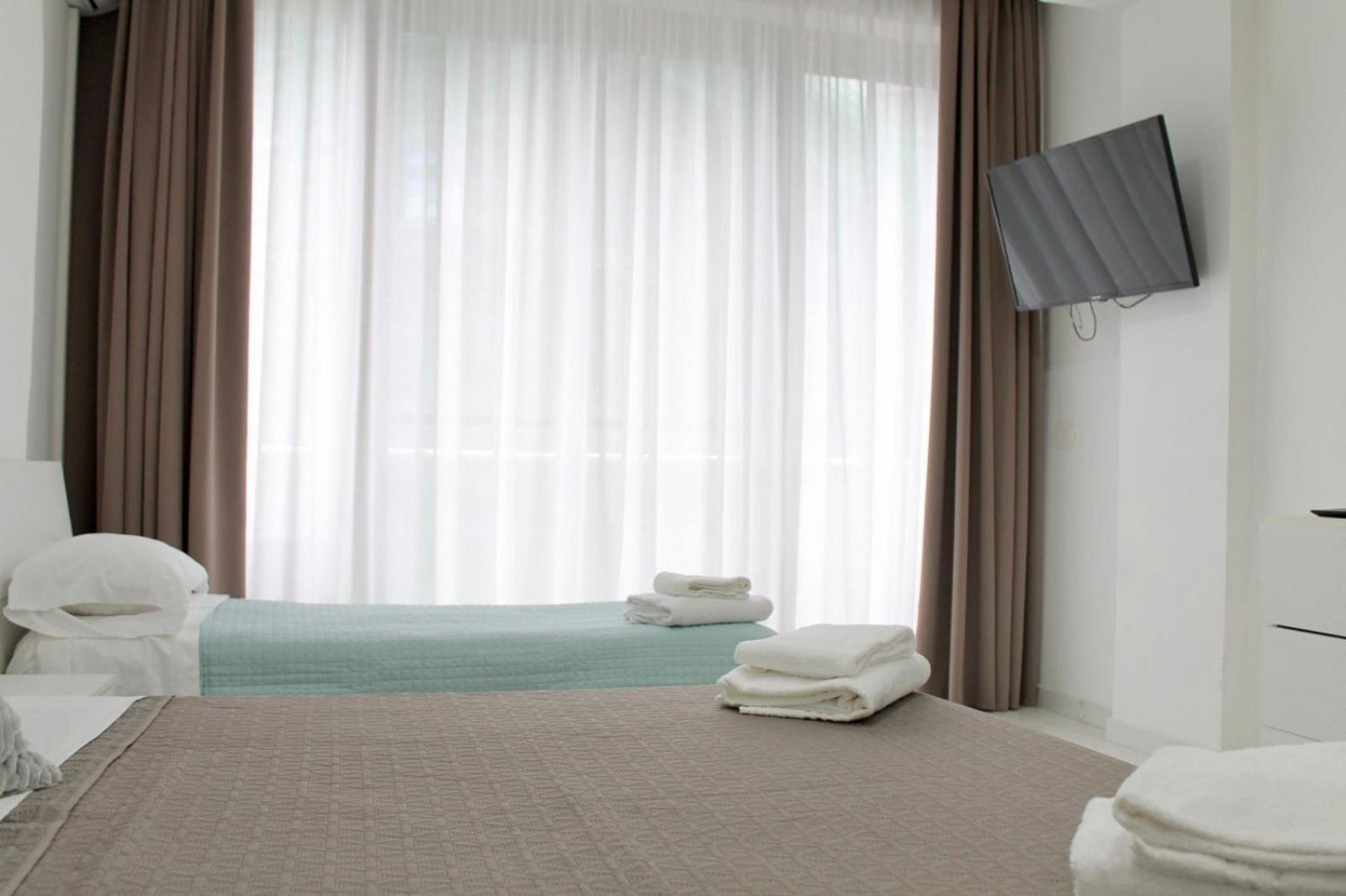 B&B Central Rooms 137 Napoli Exterior foto