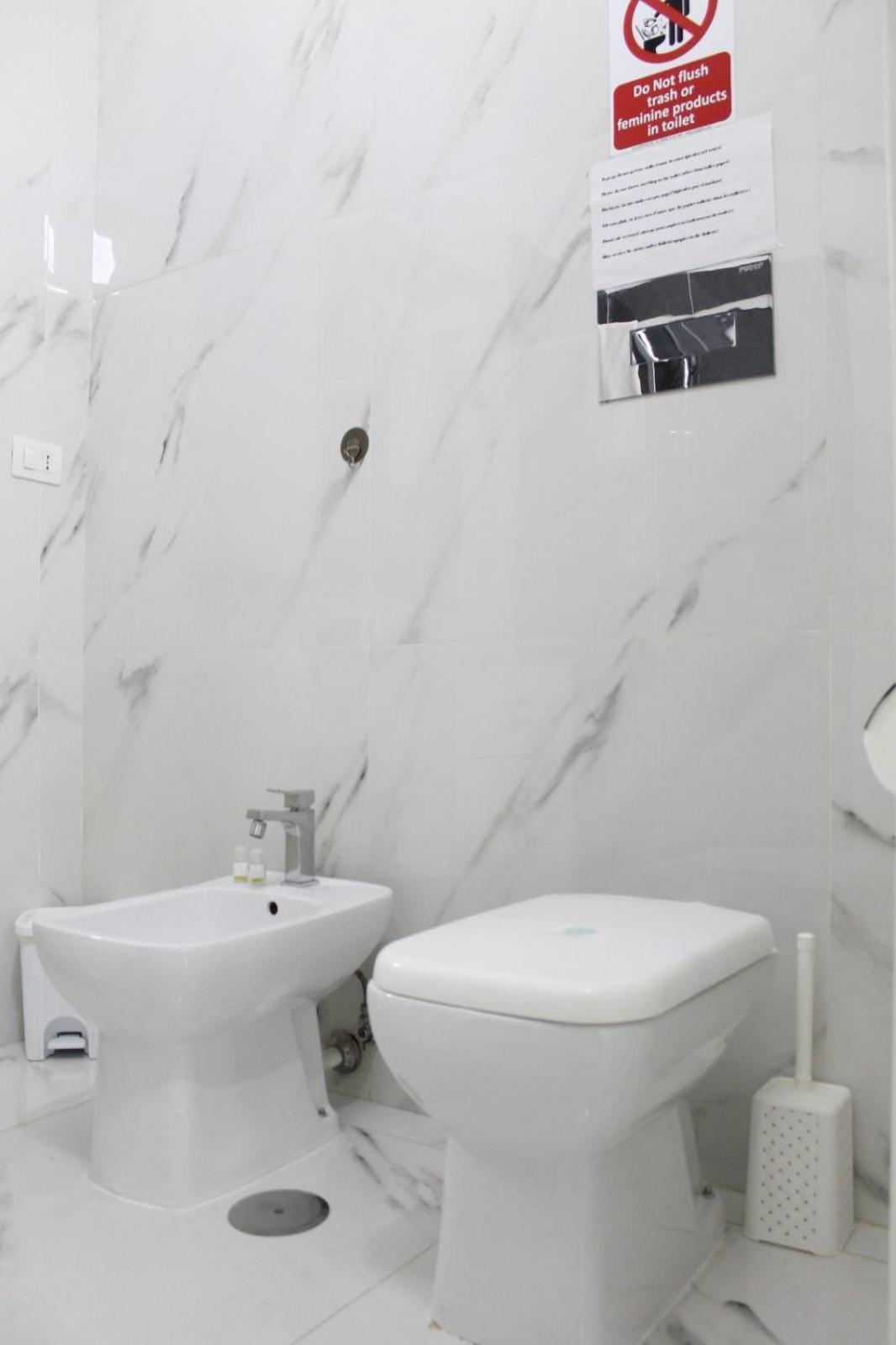 B&B Central Rooms 137 Napoli Exterior foto